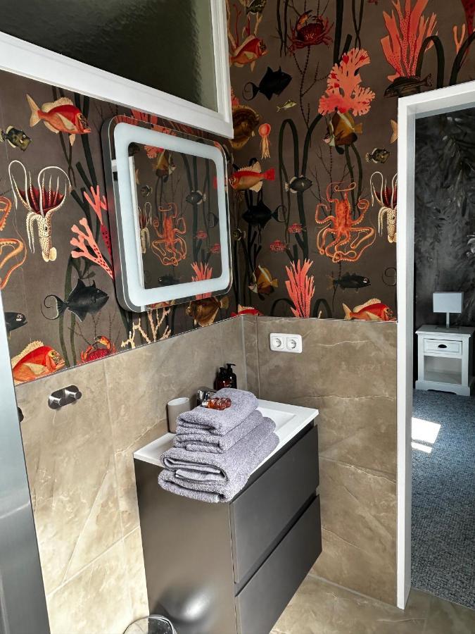 Apartamento Traumhafter Altbaucharme In Zentraler Lage Kiel Exterior foto
